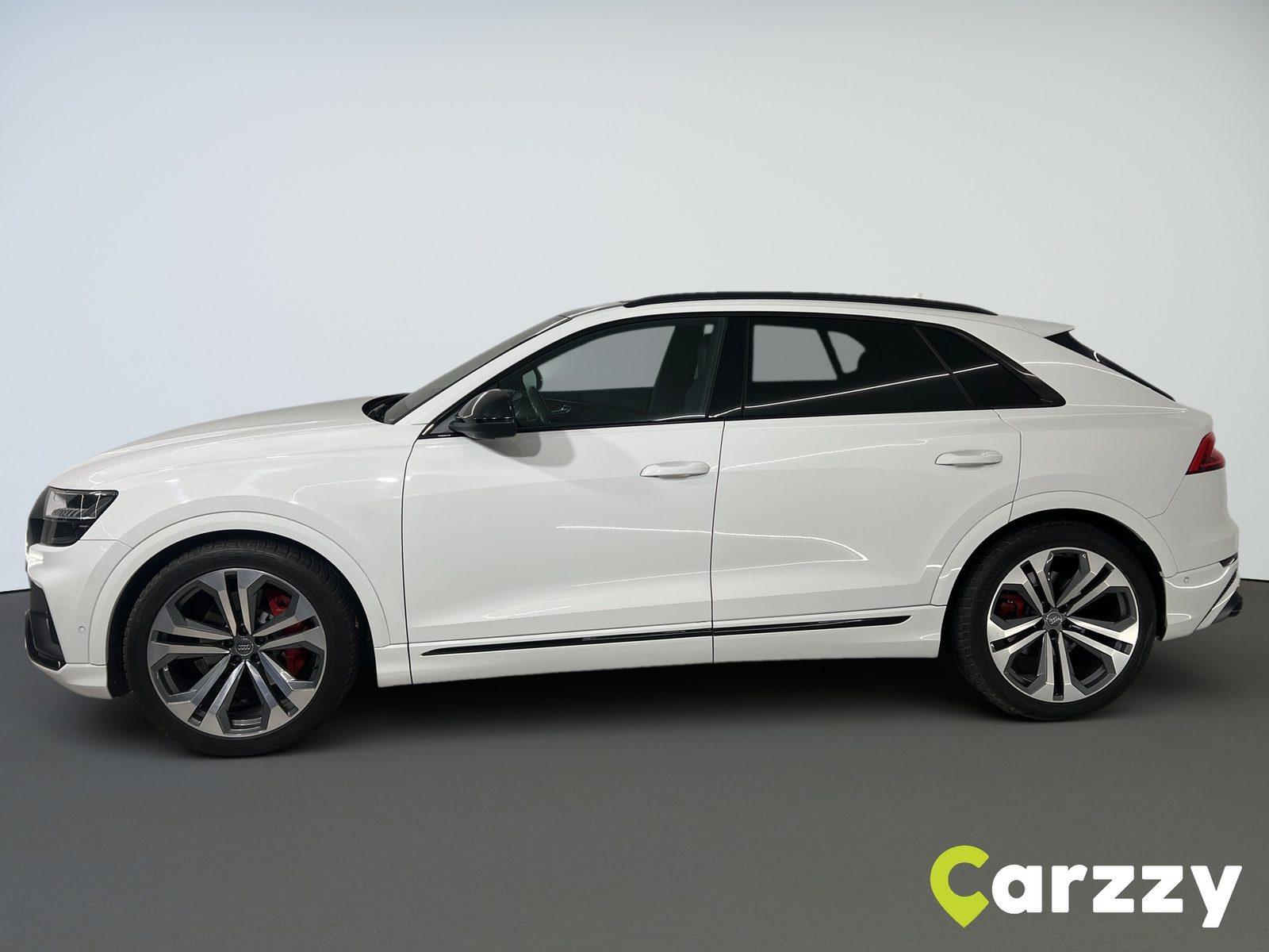 2018 Audi Q8 — fotografija 9