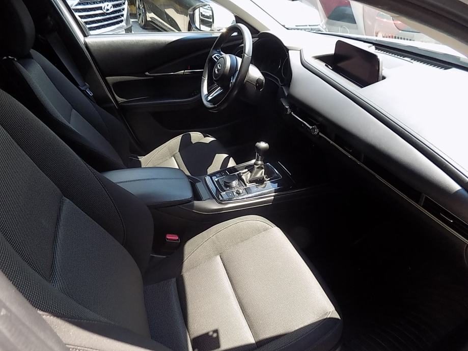 2023 Mazda CX-30 — fotografija 12