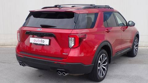 2022 Ford Explorer — sličica 3