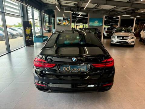 2017 BMW Serija 7 — sličica 5