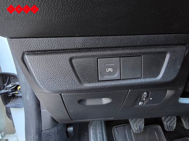 2022 Dacia Sandero — fotografija 10