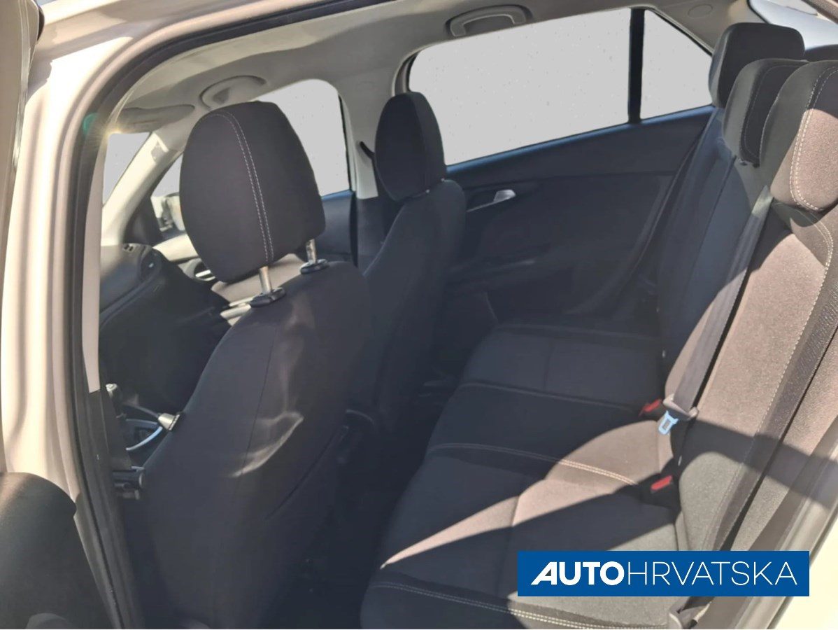 2023 Fiat Tipo — fotografija 12