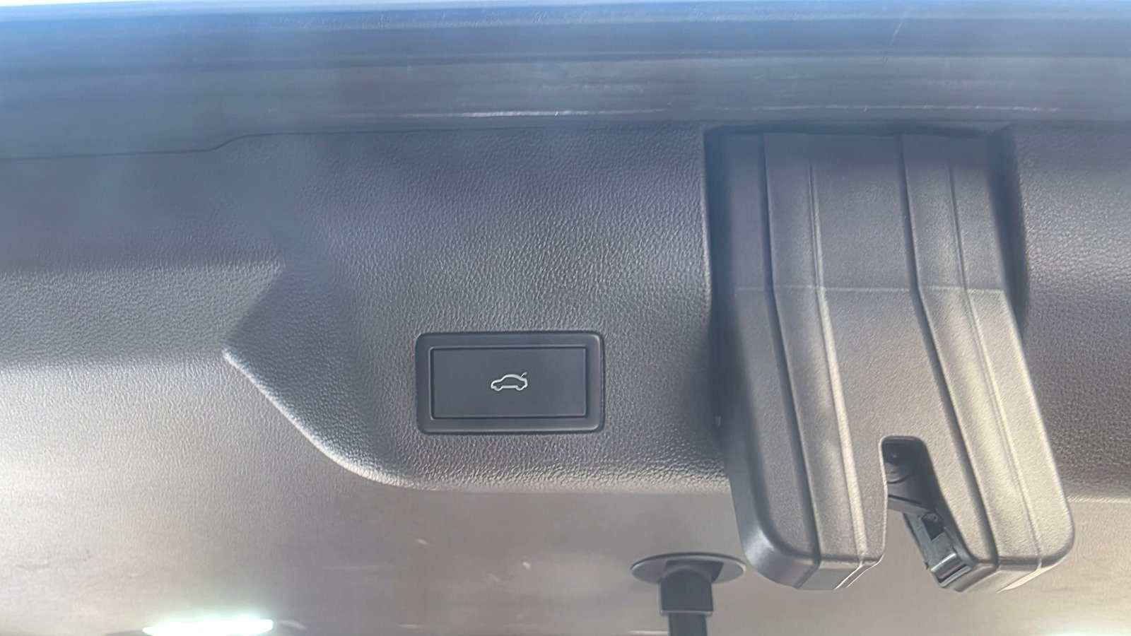 2023 Volkswagen Multivan — fotografija 11