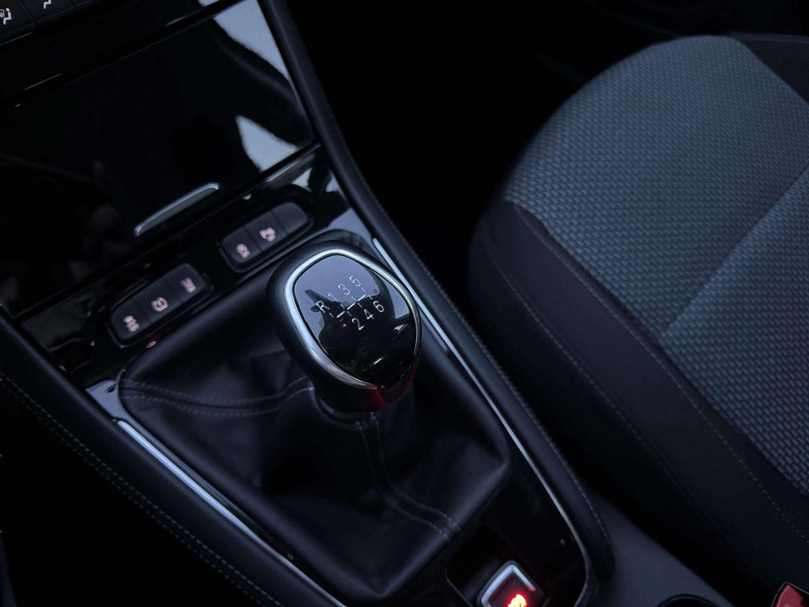 2020 Opel Grandland X — fotografija 14