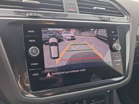 2023 Volkswagen Tiguan — sličica 20