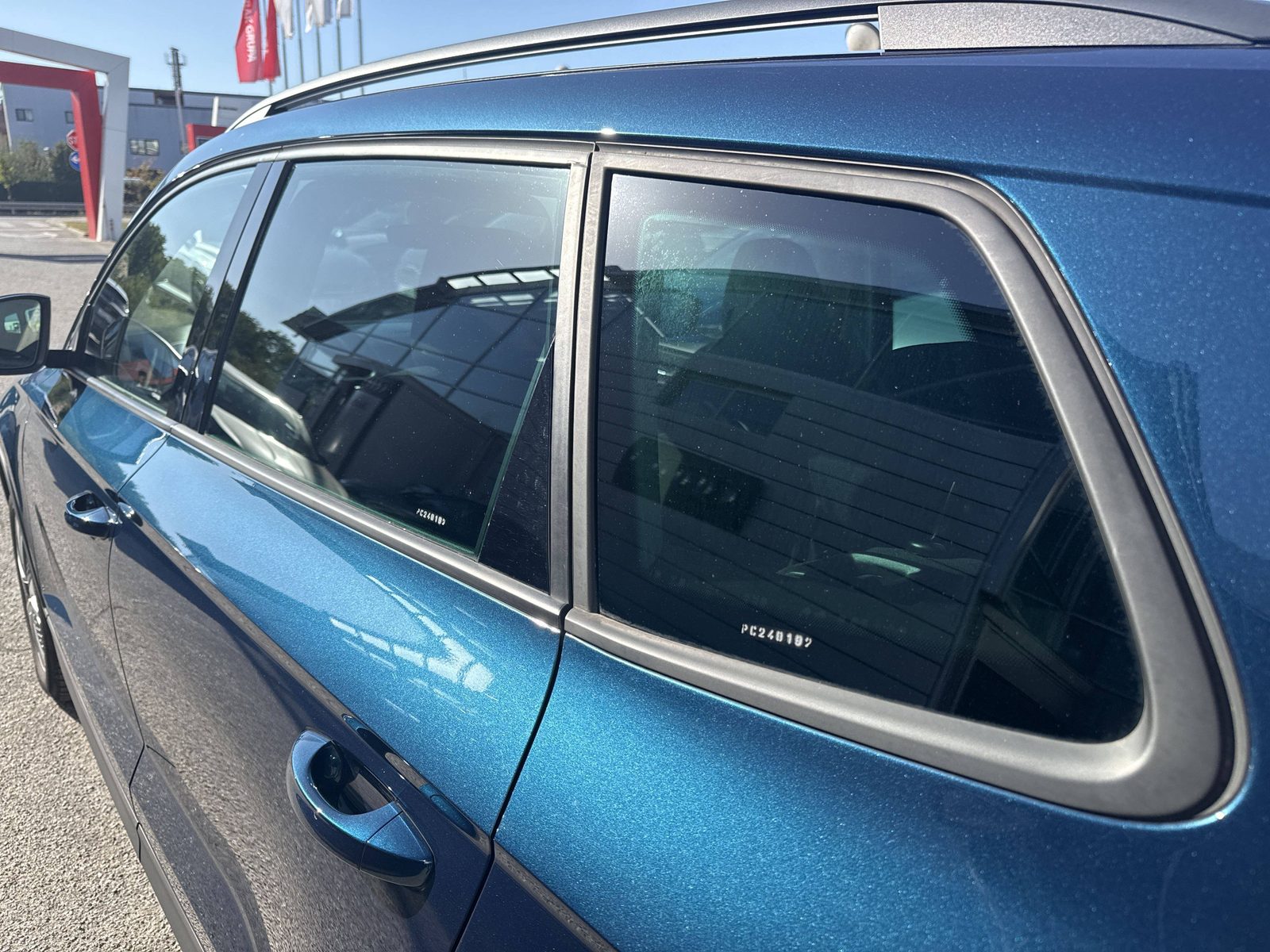 2024 Škoda Karoq — fotografija 16