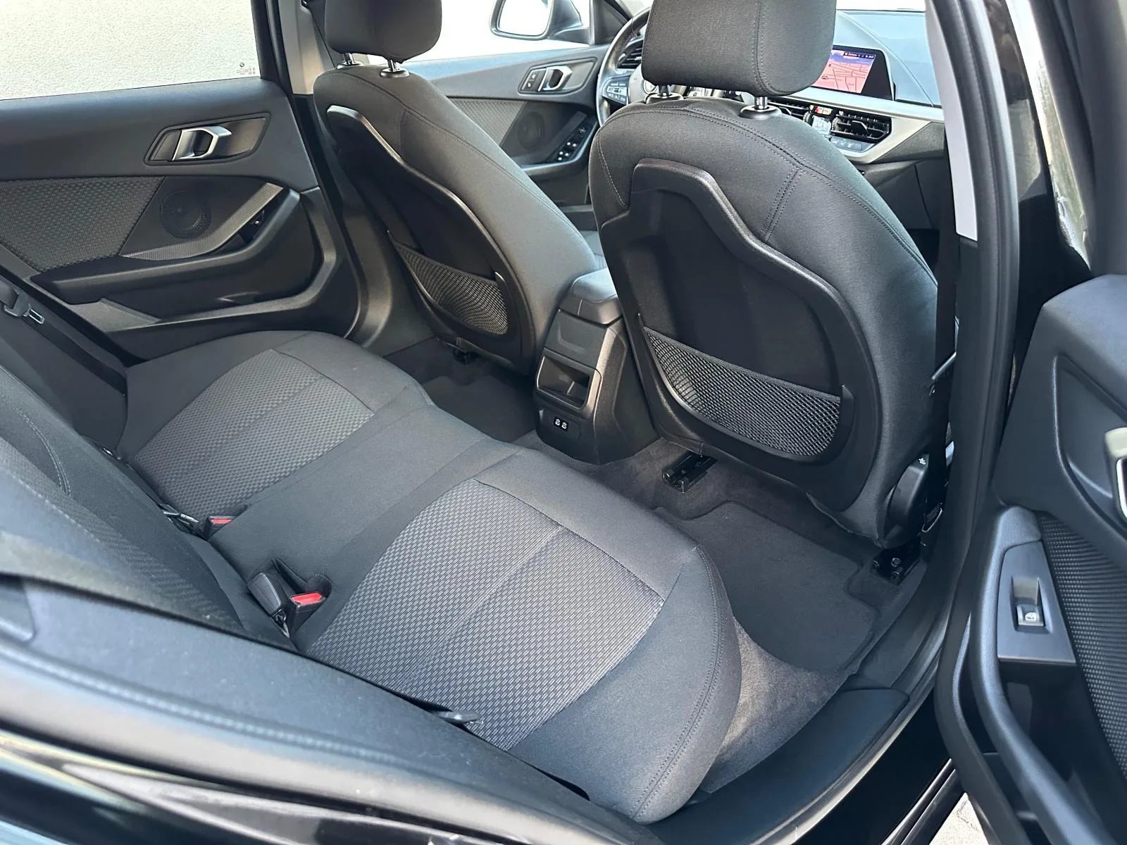 2021 BMW Serija 1 — fotografija 28