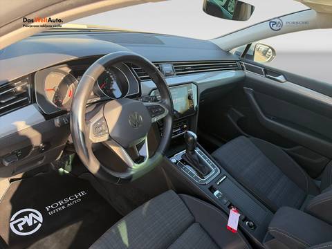 2021 Volkswagen Passat Variant — sličica 11