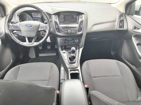 2015 Ford Focus karavan — sličica 7