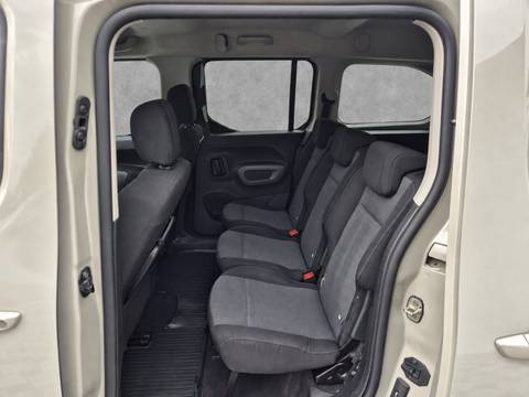 2022 Toyota Proace Verso — sličica 14