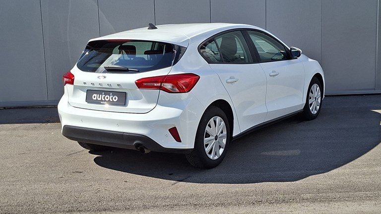 2022 Ford Focus — fotografija 3