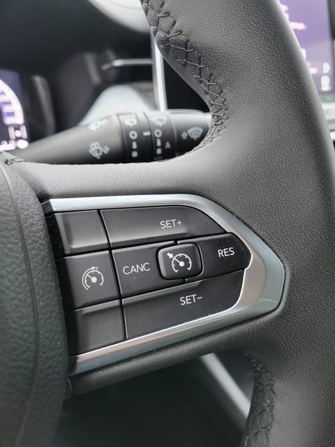 2022 Jeep Compass — sličica 17