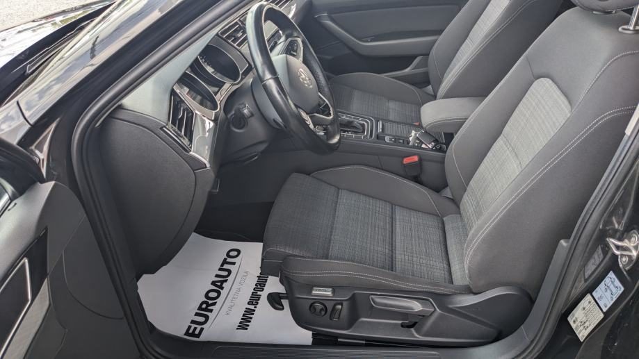 2021 Volkswagen Passat — fotografija 12