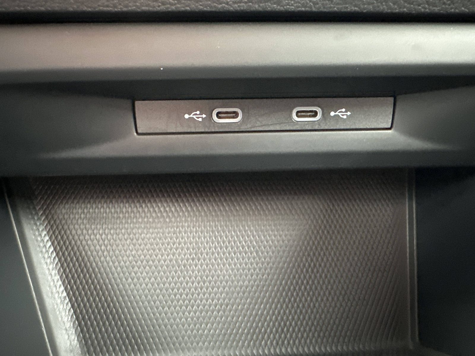 2024 Volkswagen Golf — fotografija 27
