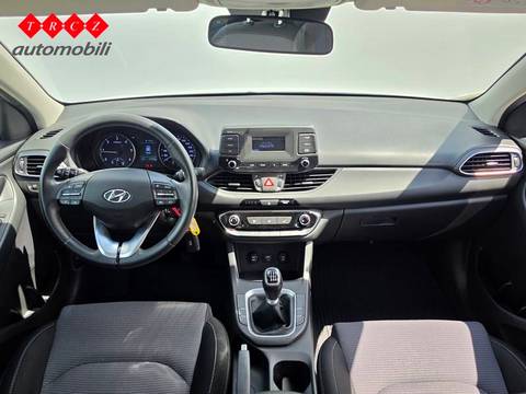 2021 Hyundai i30 — sličica 8