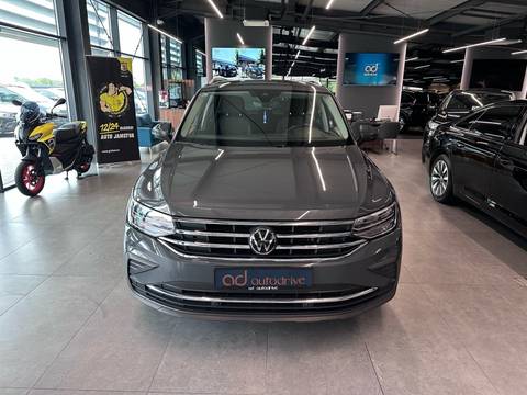 2023 Volkswagen Tiguan — sličica 2
