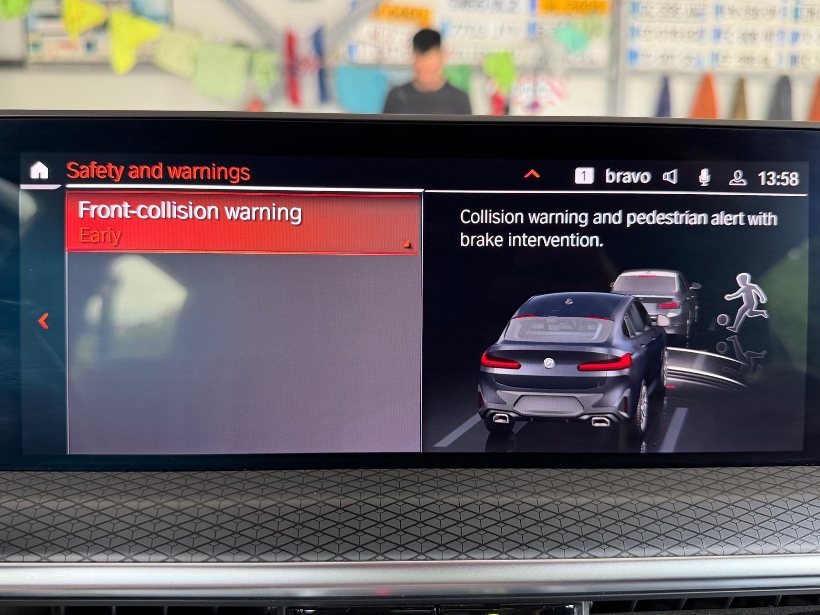 2021 BMW X4 M Sport — fotografija 14