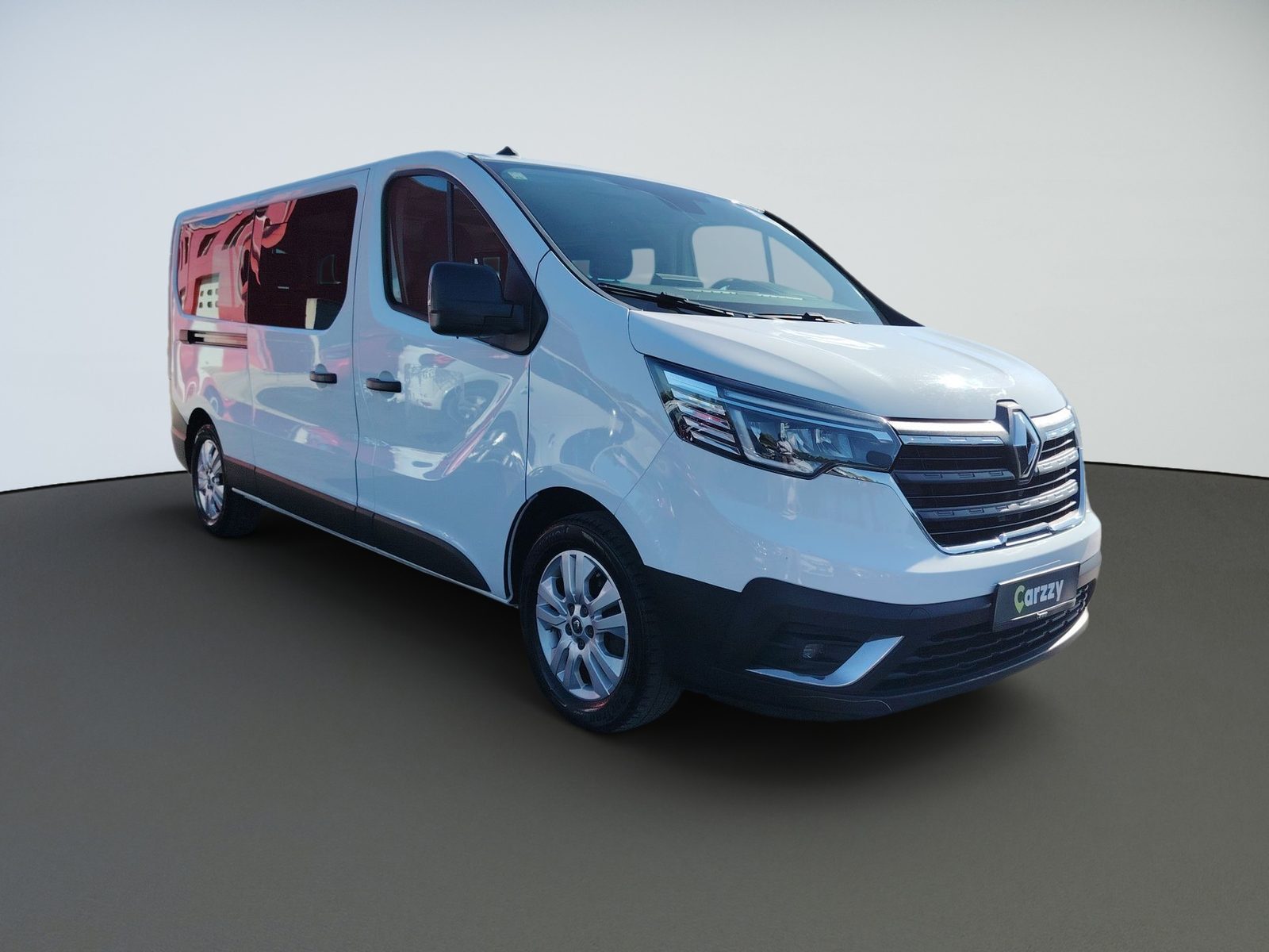 2023 Renault Trafic — fotografija 4