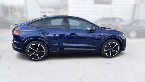 2025 Audi Q4 e-tron — sličica 8
