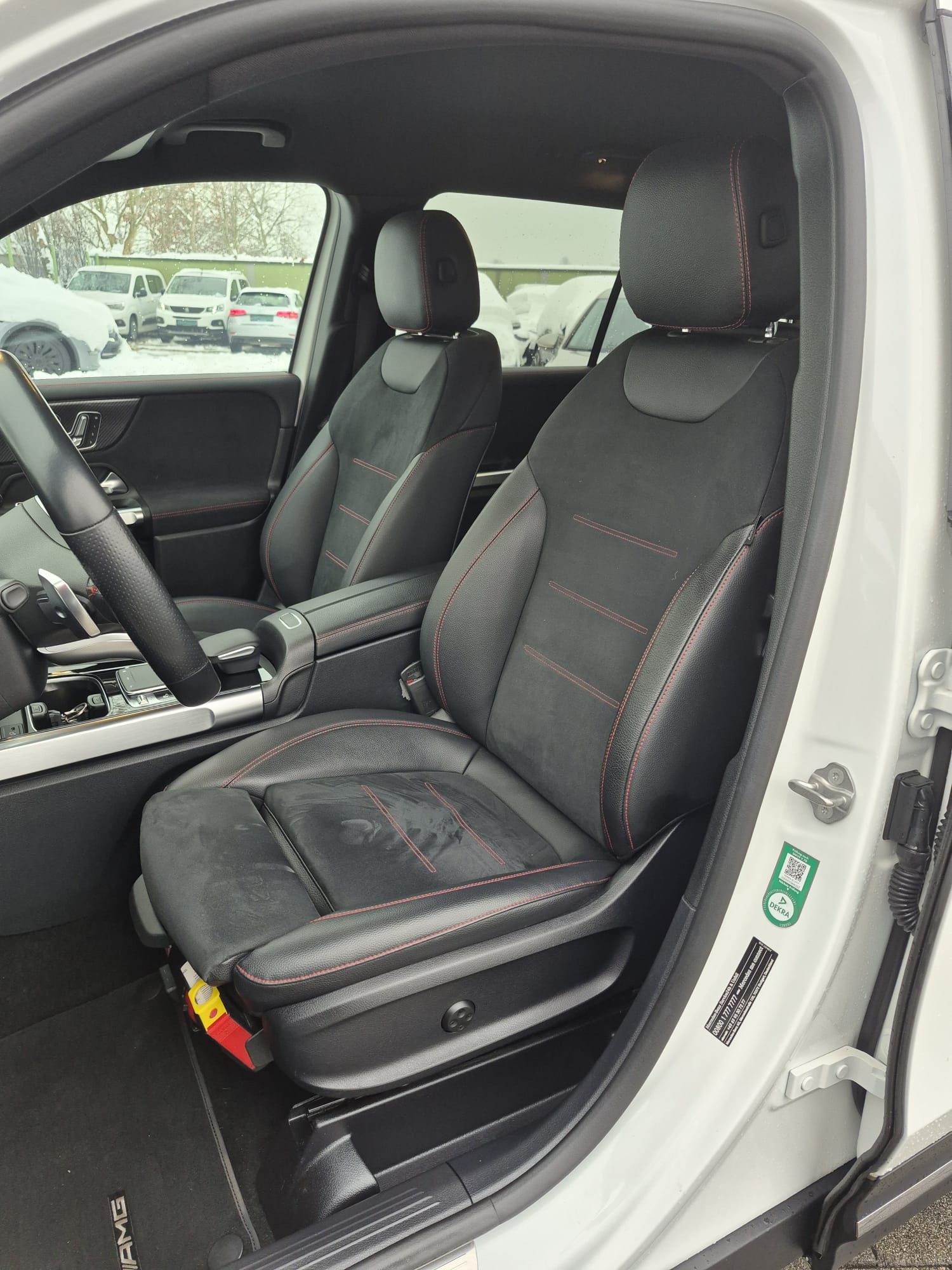 Mercedes-Benz GLB — fotografija 11