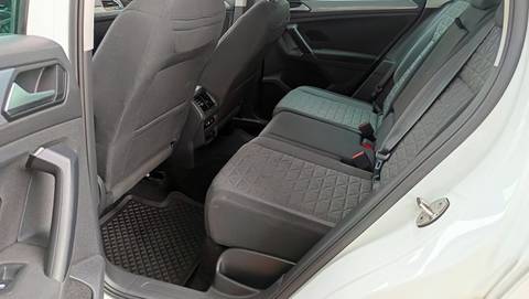2022 Volkswagen Tiguan — sličica 17