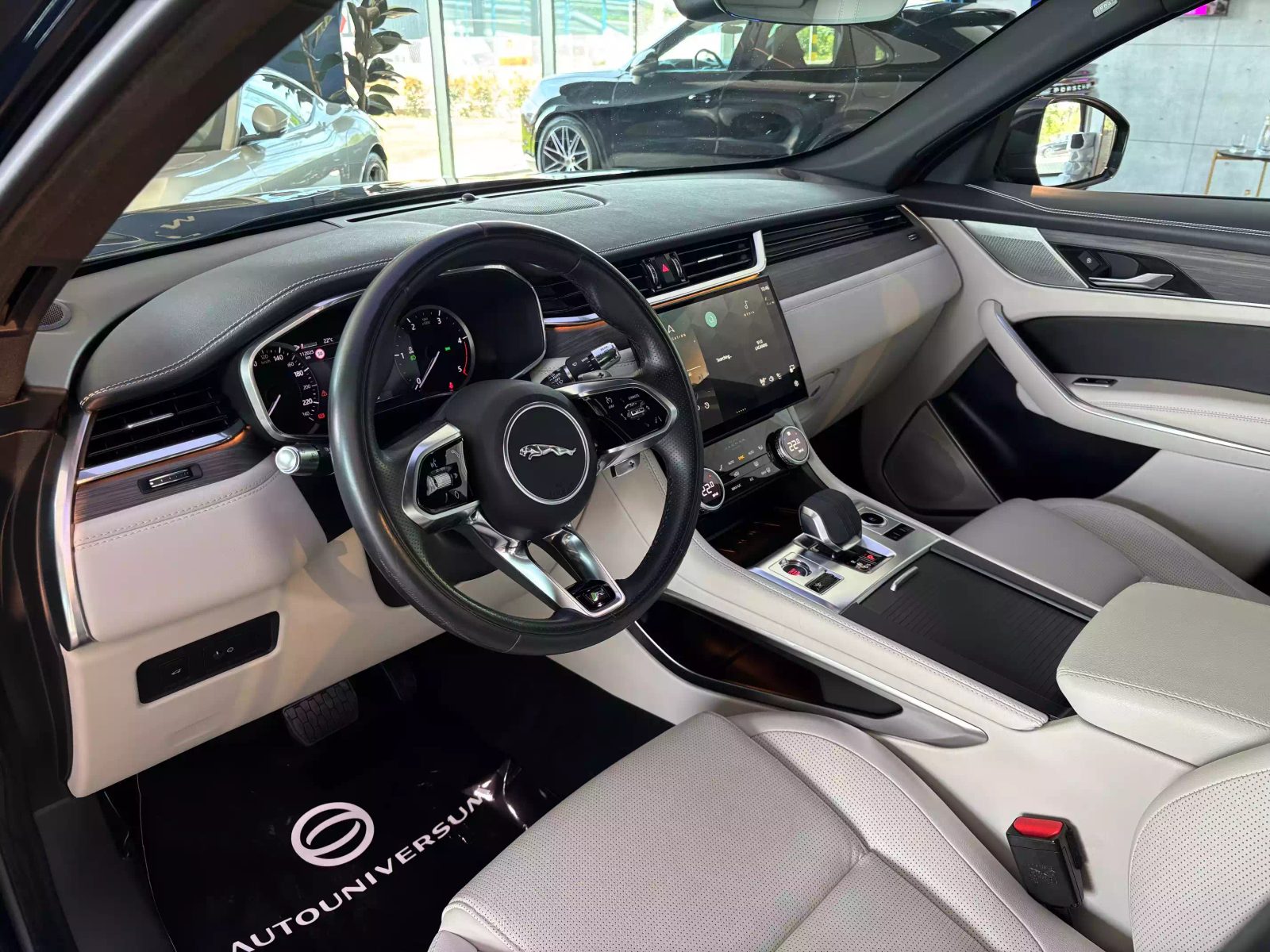 2022 Jaguar F-Pace — fotografija 13