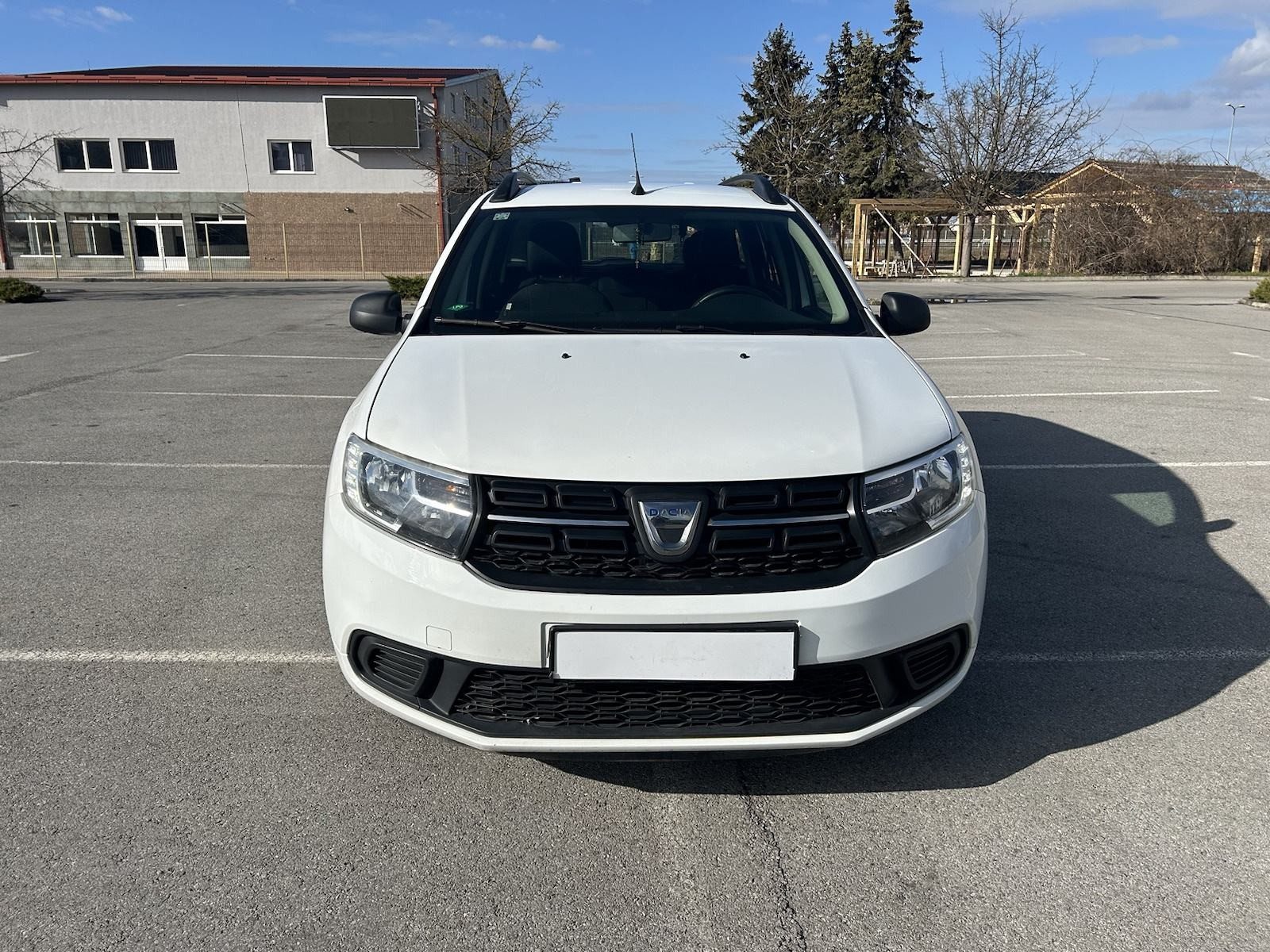 2020 Dacia Logan — fotografija 4