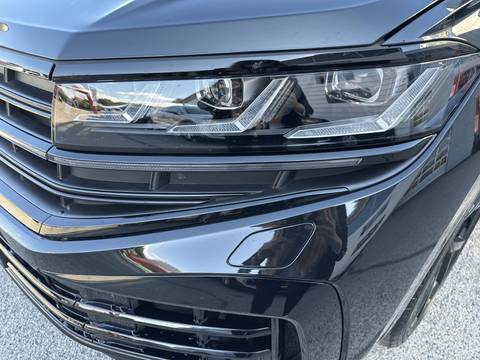 2024 Volkswagen Touareg — sličica 16