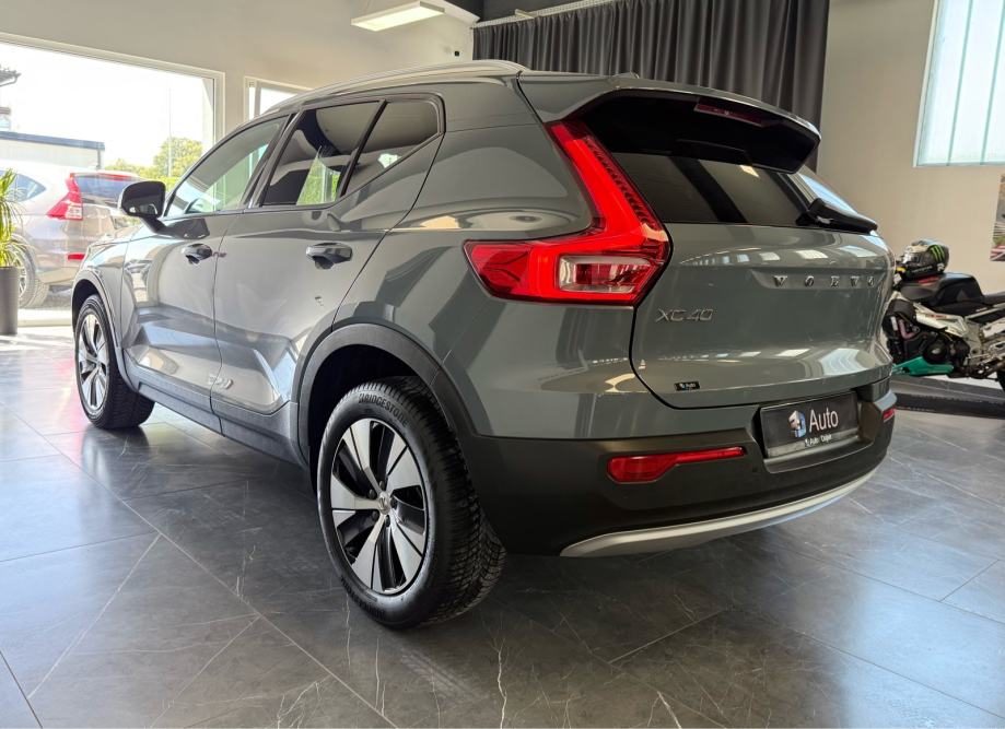2020 Volvo XC40 — fotografija 4