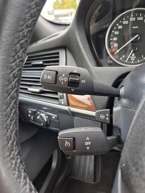 2011 BMW X5 — sličica 24