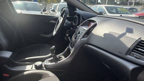2018 Opel Astra — sličica 7