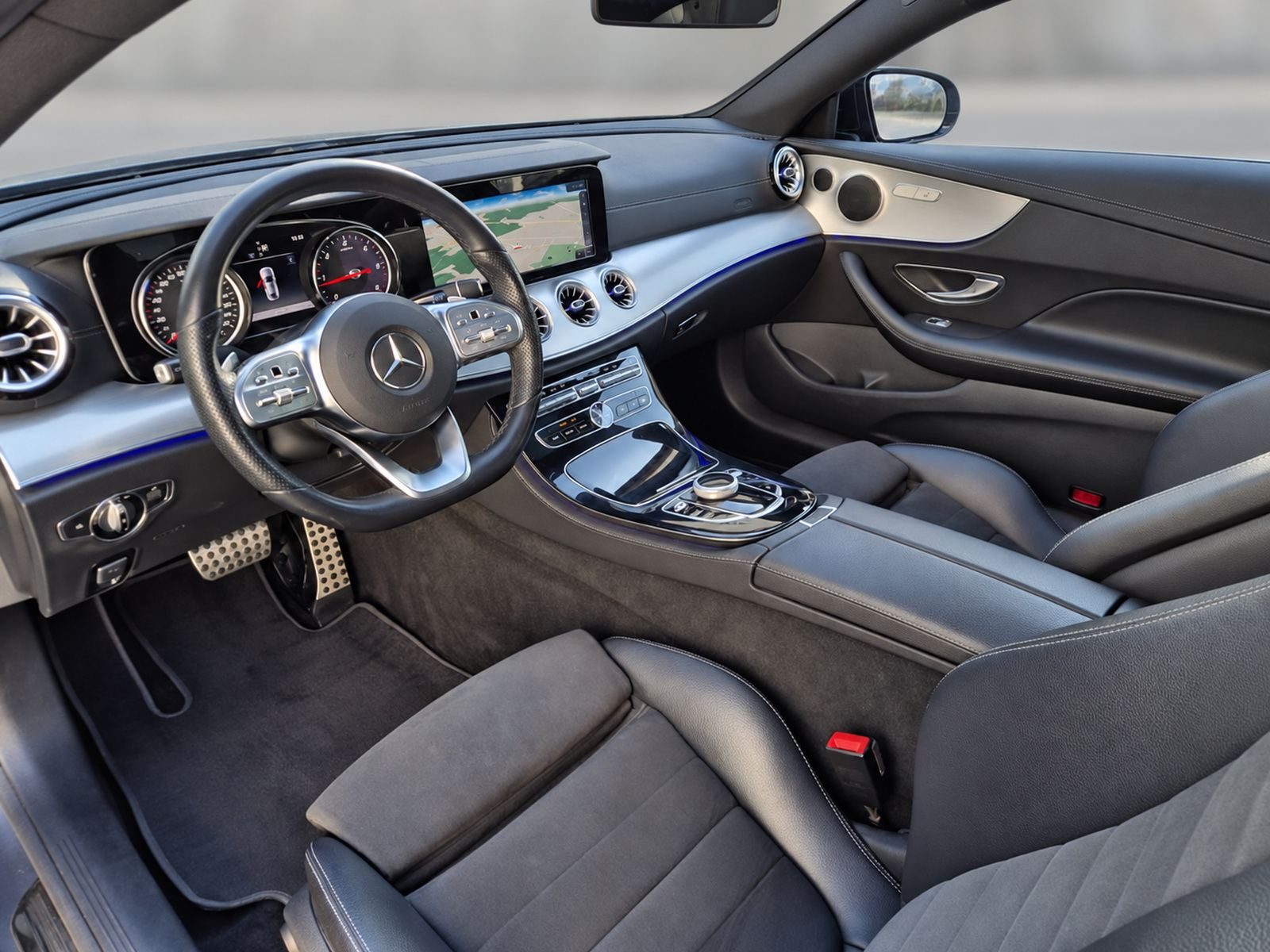 2019 Mercedes-Benz E-klasa — fotografija 16