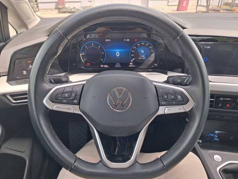 2024 Volkswagen Golf — sličica 24