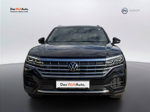 2023 Volkswagen Touareg R-Line — sličica 4