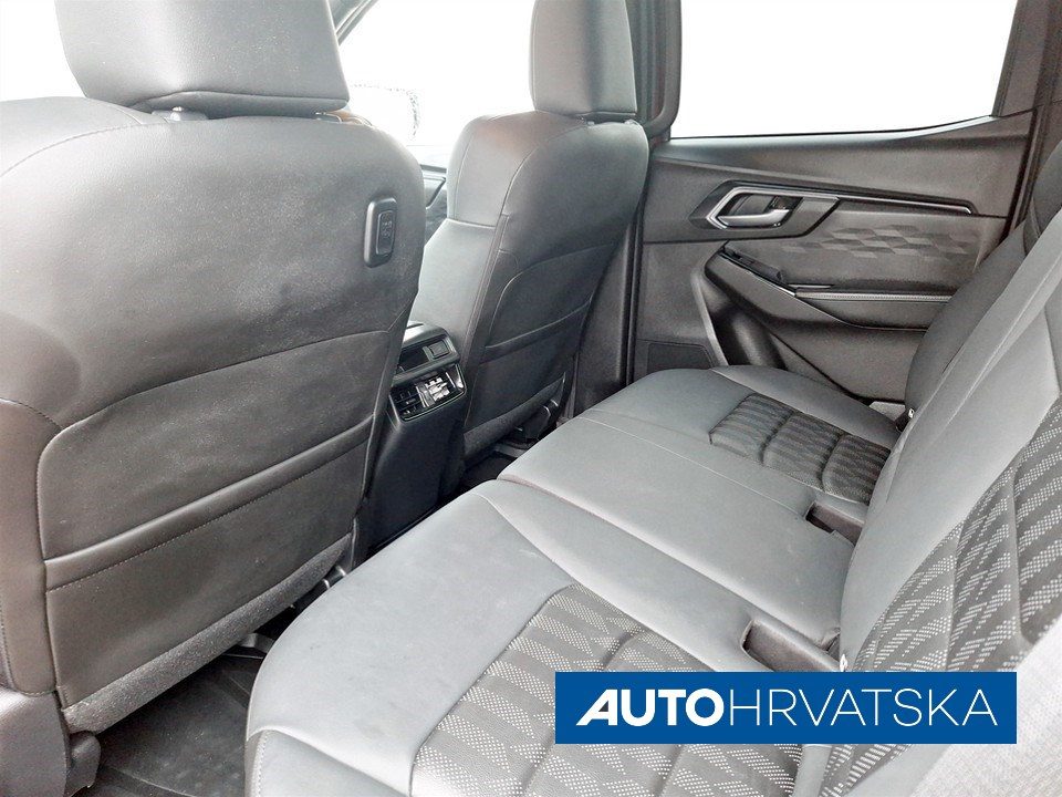 2025 Isuzu D-max — fotografija 12