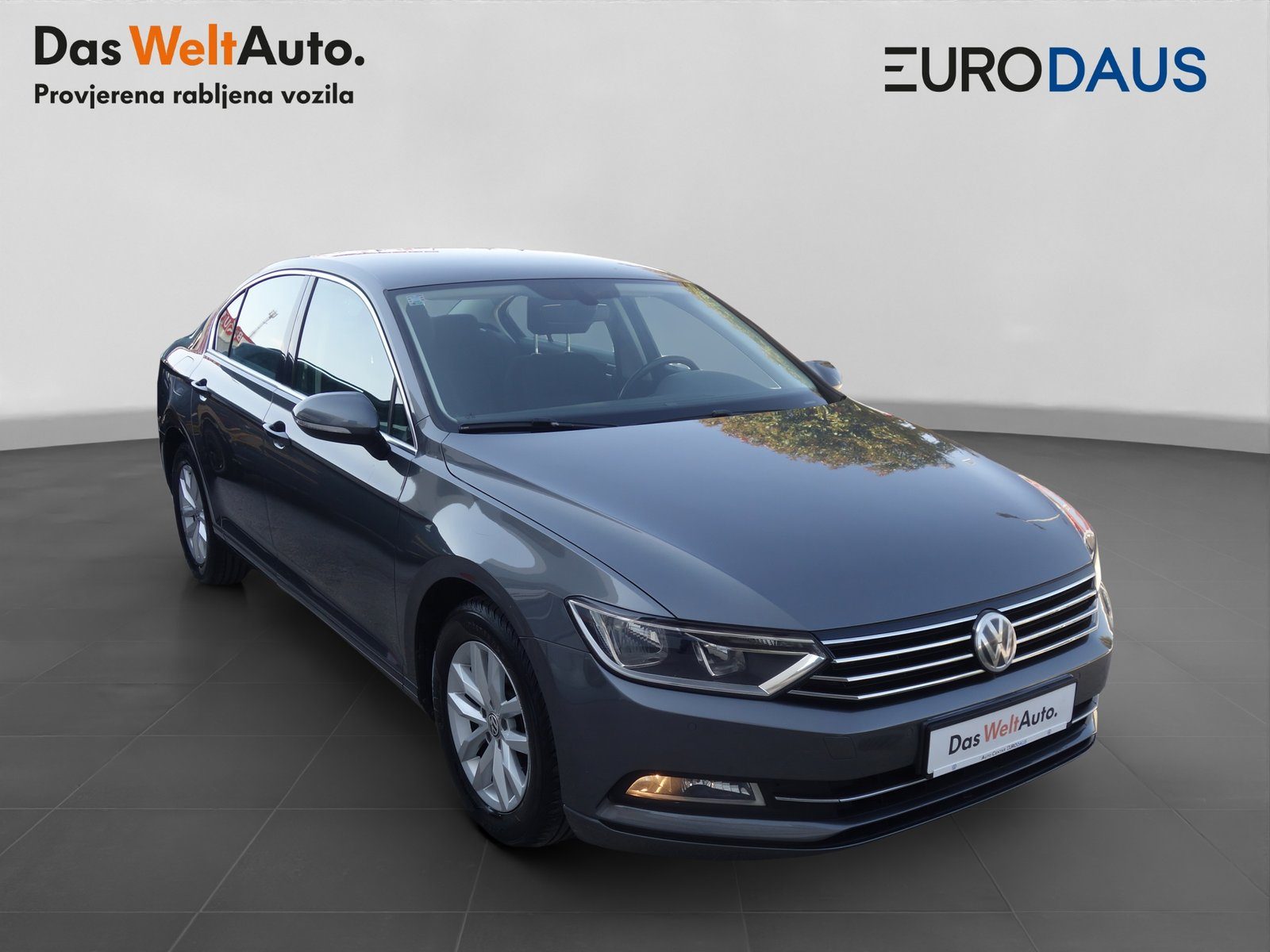 2017 Volkswagen Passat — fotografija 3