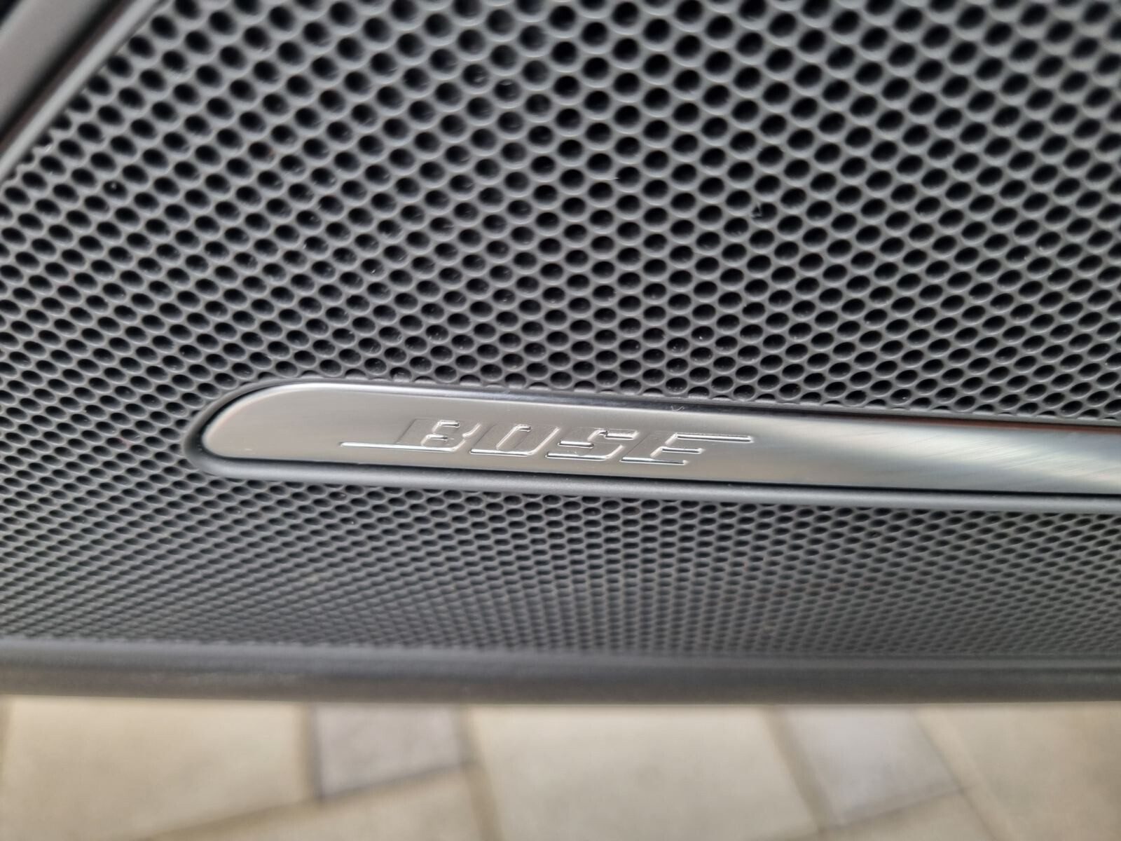 2013 Audi A8 — fotografija 25