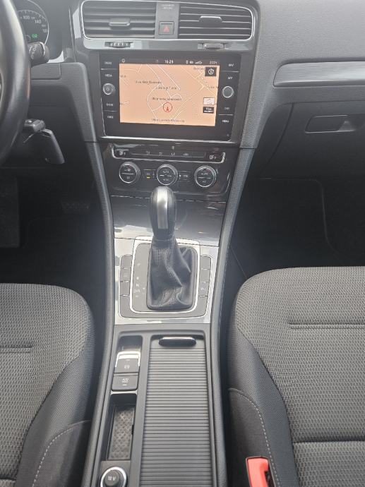 2019 Volkswagen Golf Variant — fotografija 12