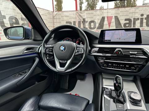2017 BMW Serija 5 — sličica 21