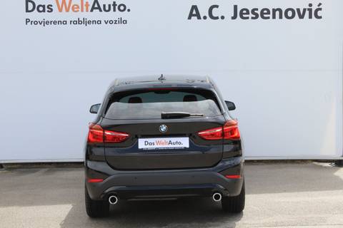 2021 BMW X1 — sličica 5