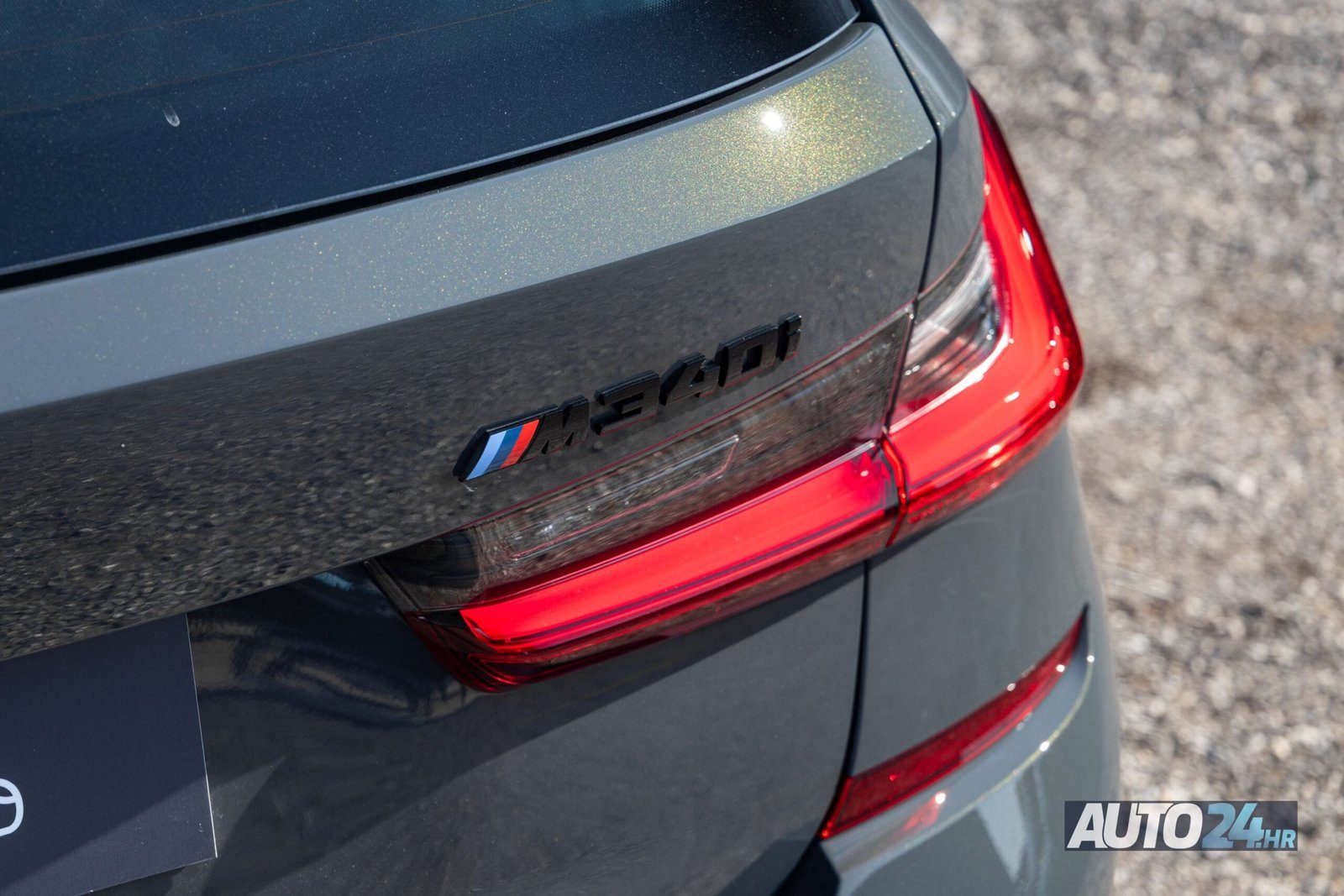 2020 BMW Serija 3 M340i — fotografija 12