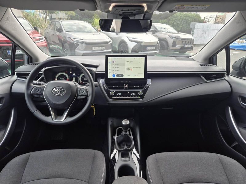 2025 Toyota Corolla — fotografija 6