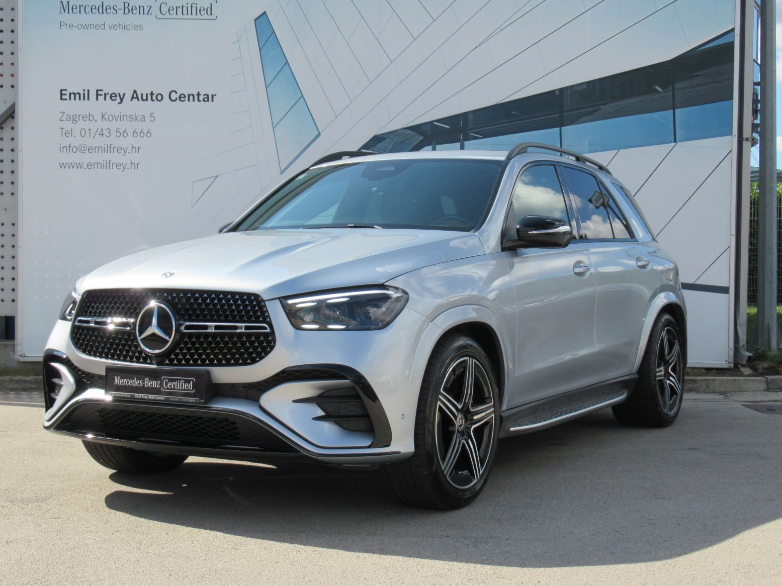 2025 Mercedes-Benz GLE — fotografija 3