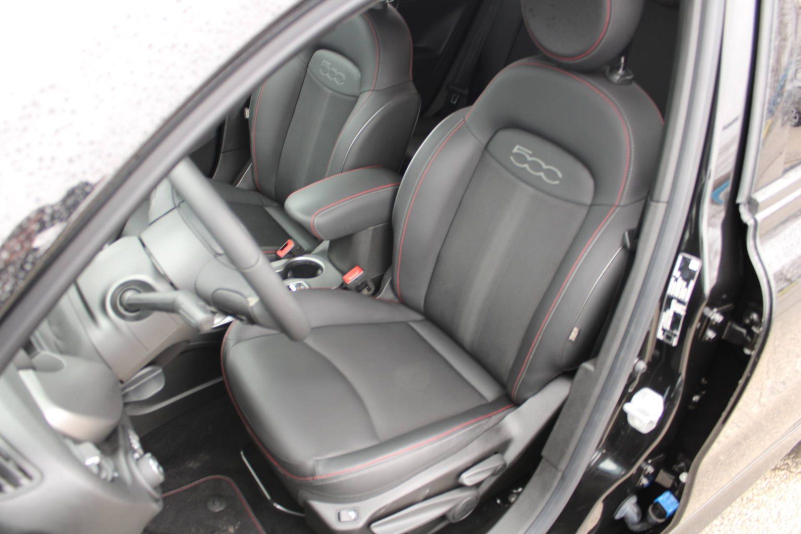 2021 Fiat 500X — fotografija 11