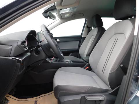 2025 Seat Leon — sličica 8