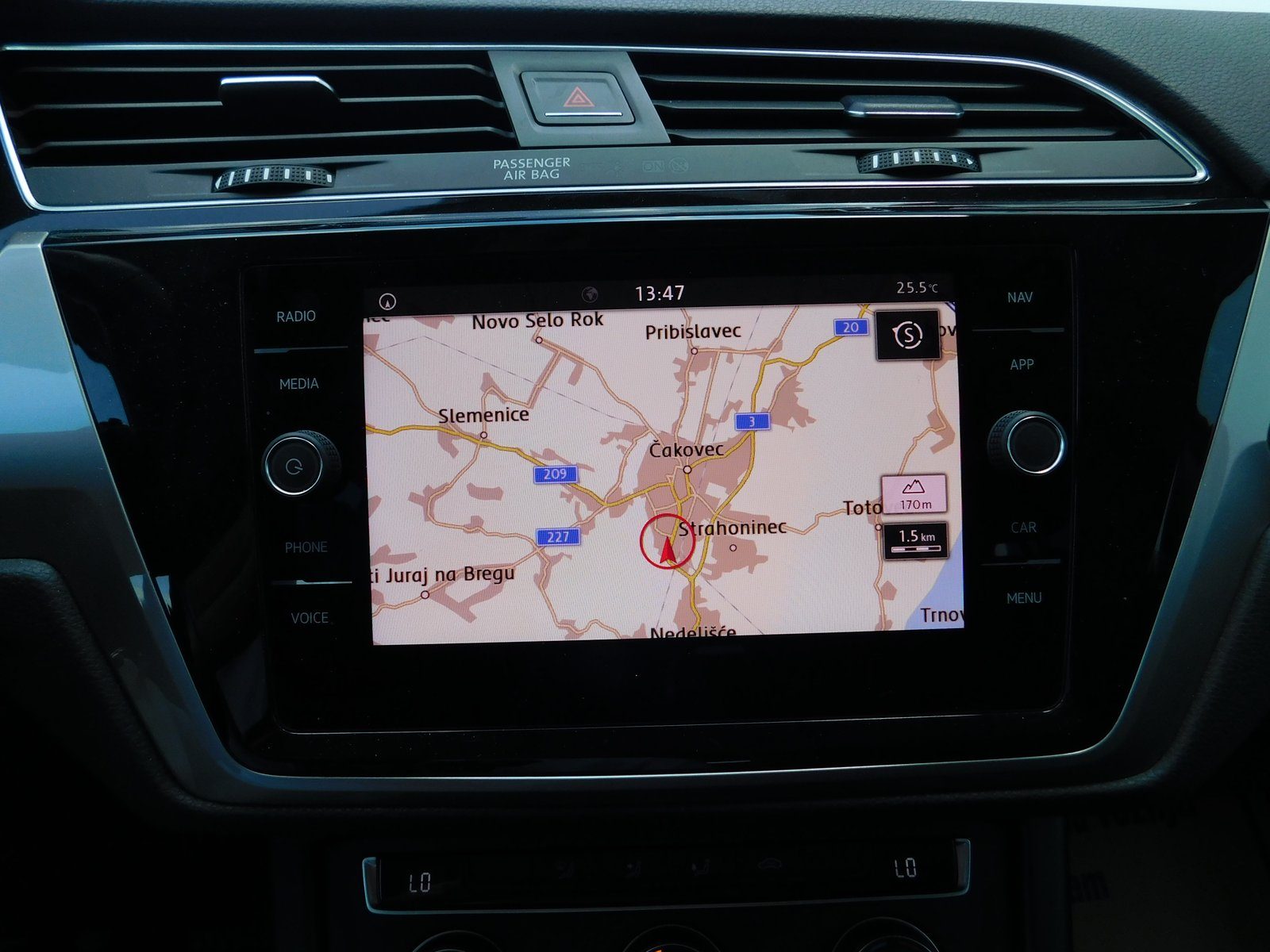 2018 Volkswagen Touran — fotografija 14
