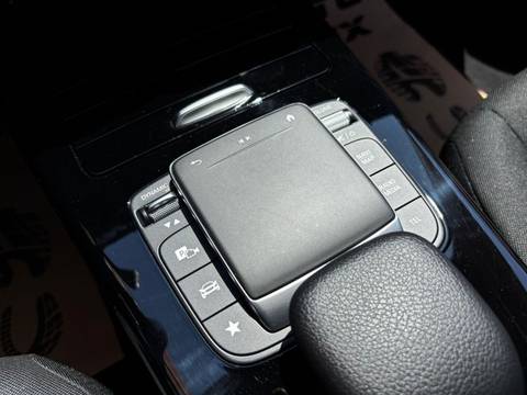 2021 Mercedes-Benz A-klasa — sličica 9