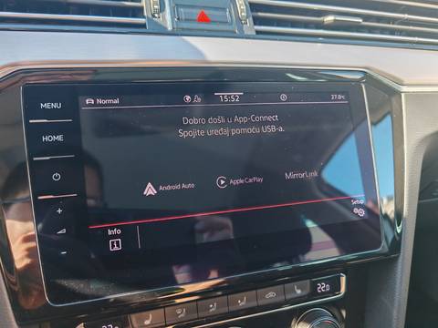 2020 Volkswagen Passat — sličica 23