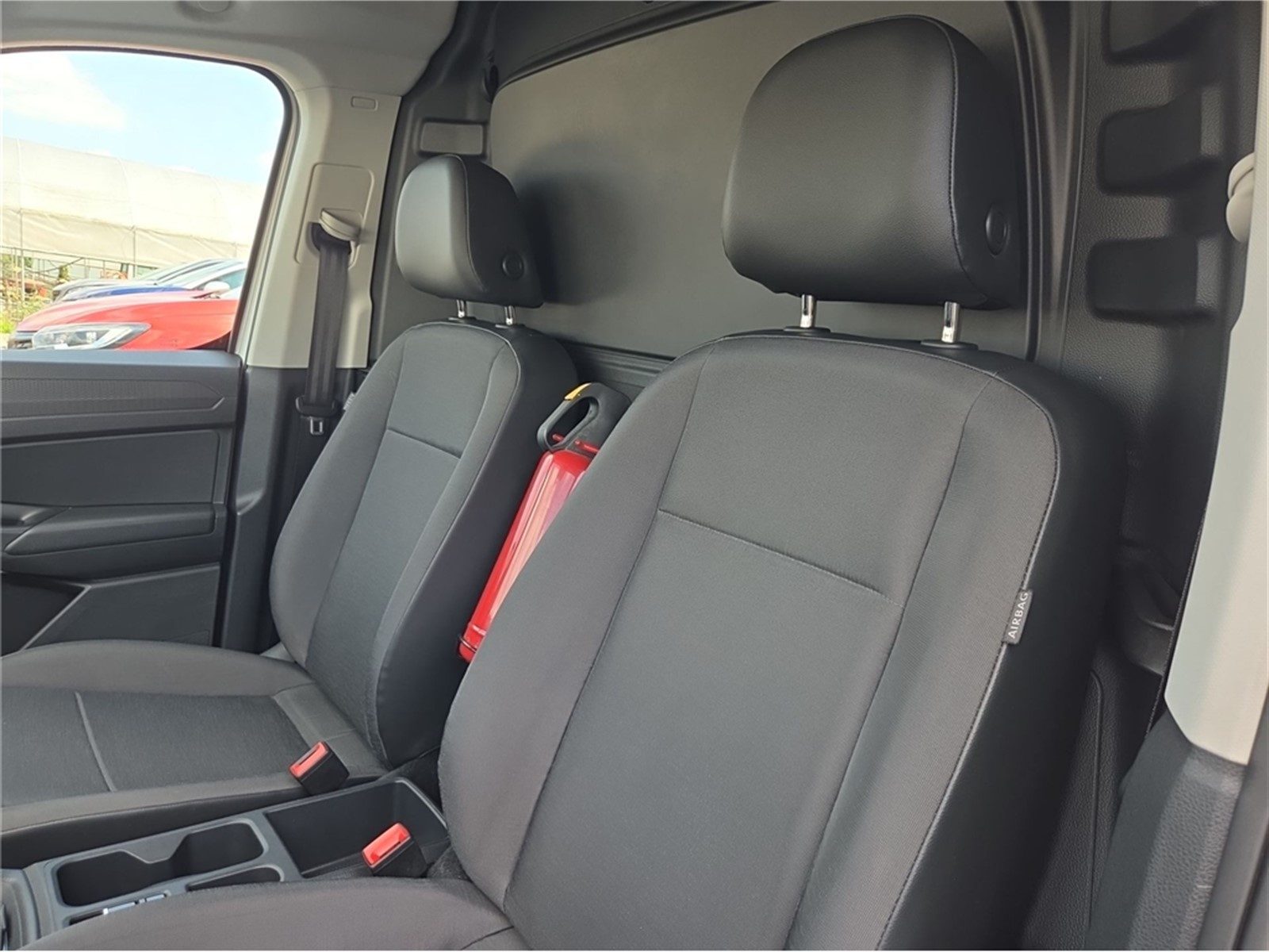 2023 Volkswagen Caddy — fotografija 13