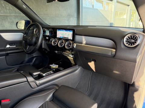 2021 Mercedes-Benz GLB — sličica 5